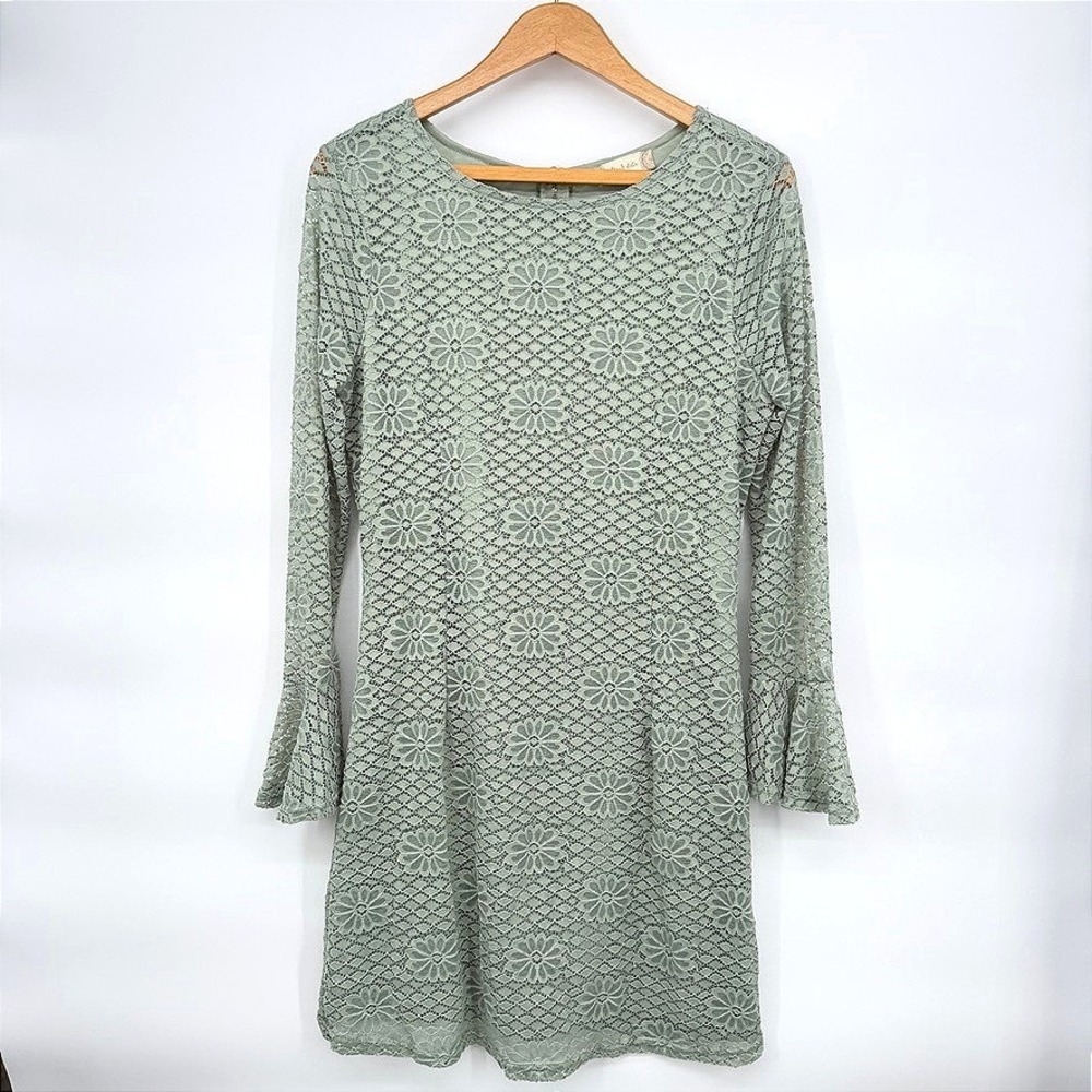 Altar'd State‎ Lace Floral Dress Green Bell Sleeve Boho Romantic Whimsical Large